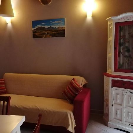 A Ca' Di Gio' Apartment Bedizzano Ngoại thất bức ảnh